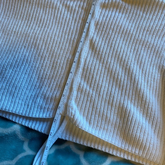 Hollister drawstring cinched sweater - Picture 9 of 12